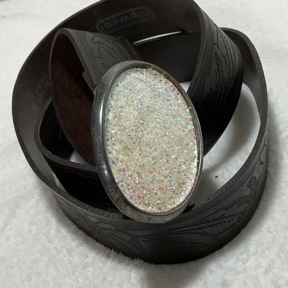 Italian Leather Belt Floral Embossed Western Design Glitter Buckle - Picture 8 of 10